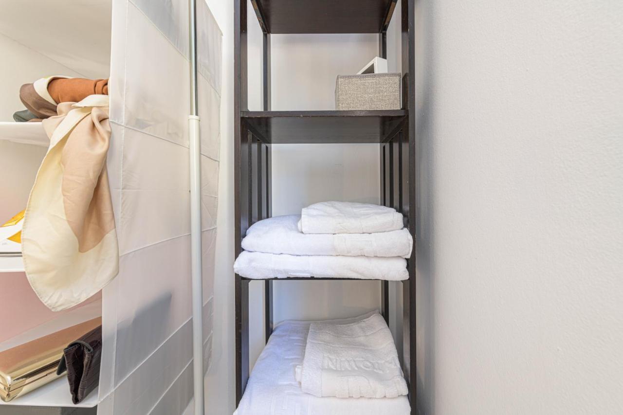 Wintowinrentals Coqueto Apartamento En El Centro De Malaga Bagian luar foto