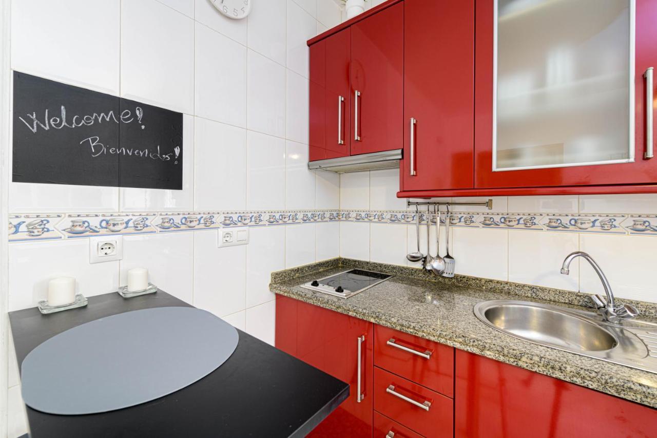 Wintowinrentals Coqueto Apartamento En El Centro De Malaga Bagian luar foto