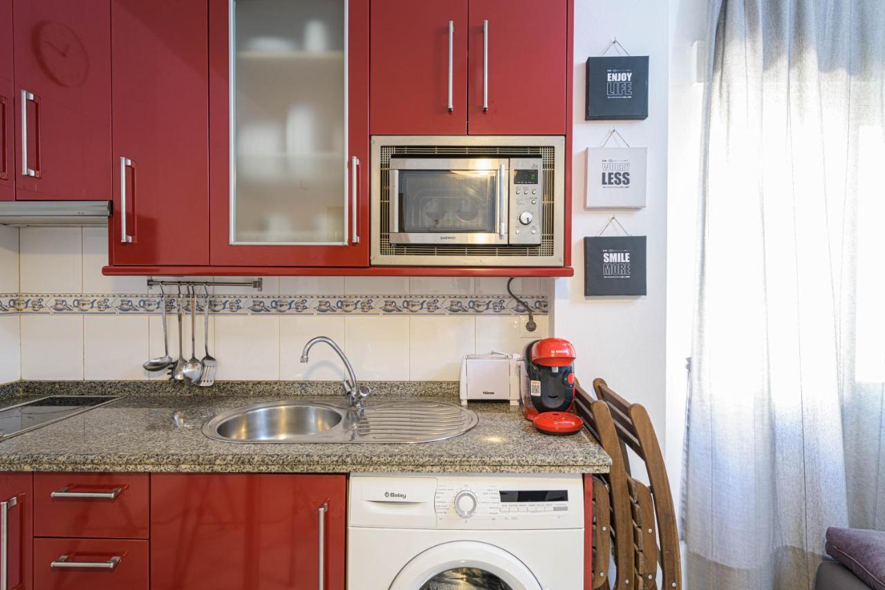 Wintowinrentals Coqueto Apartamento En El Centro De Malaga Bagian luar foto