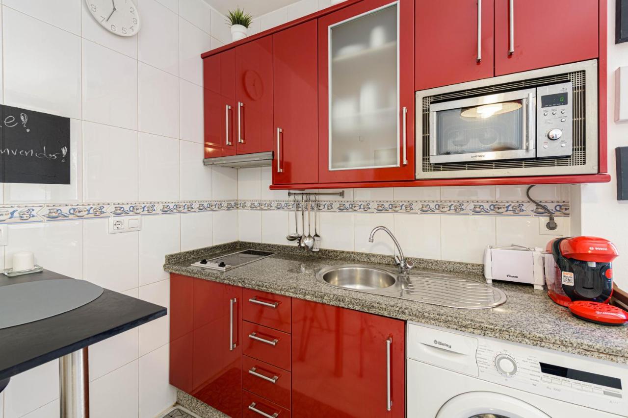 Wintowinrentals Coqueto Apartamento En El Centro De Malaga Bagian luar foto